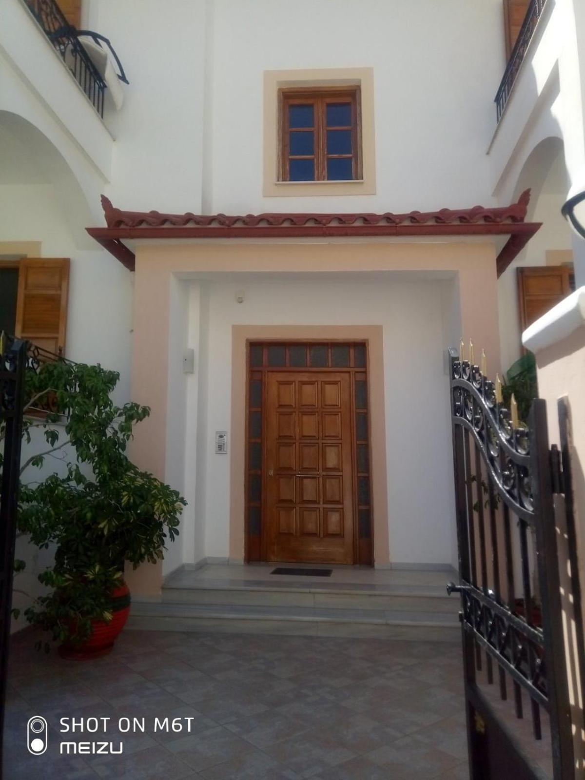Delicatessen House Apartment Leonidio Bagian luar foto