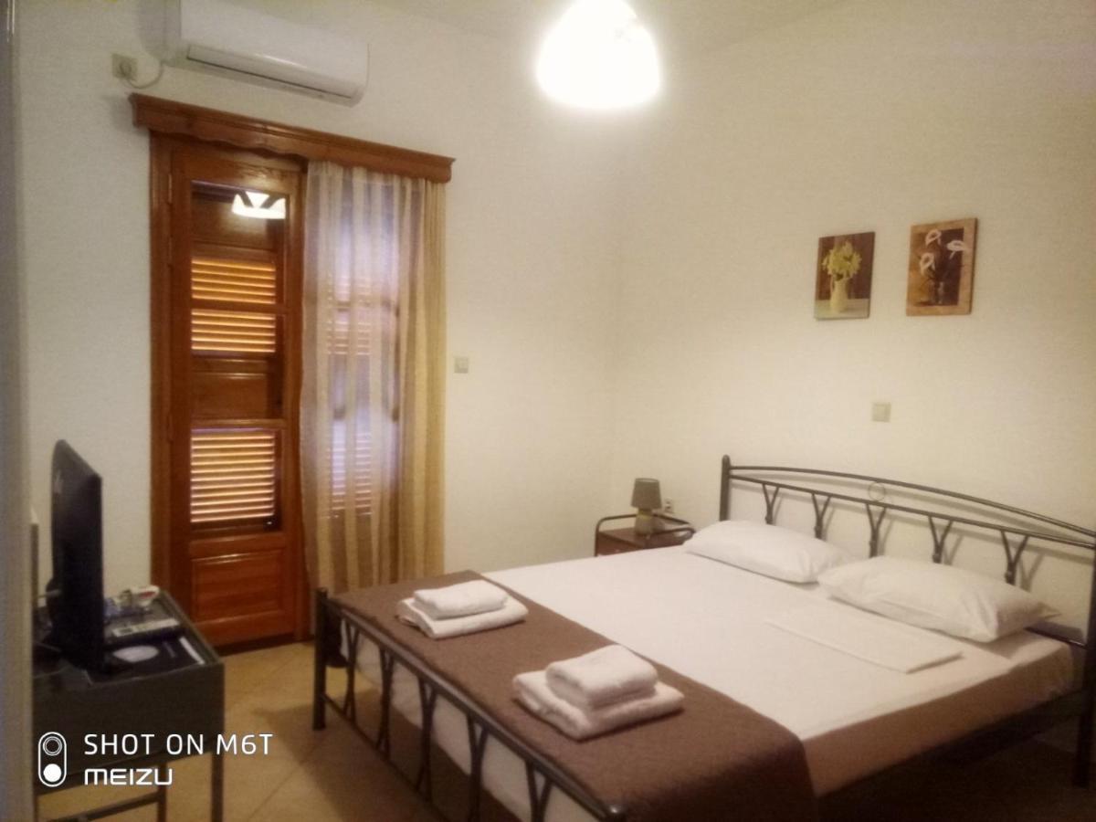 Delicatessen House Apartment Leonidio Bagian luar foto